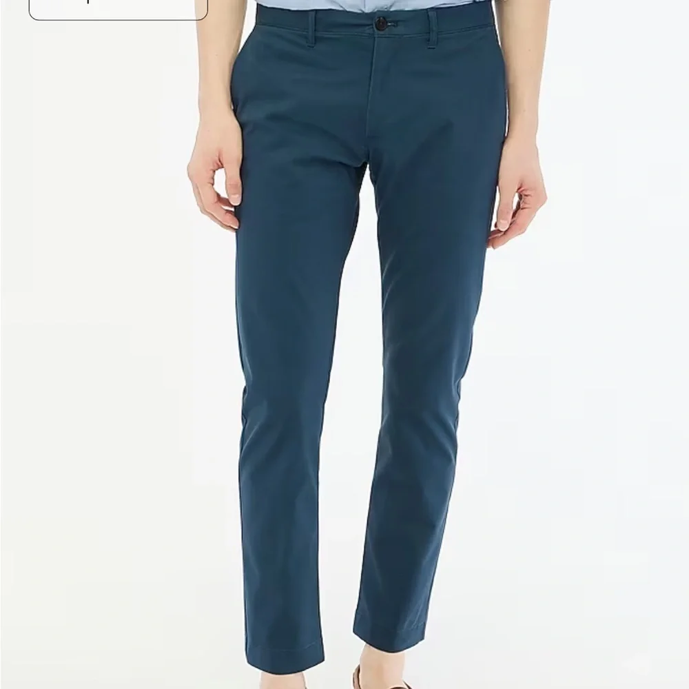 J crew Slim-fit TruTemp365® chino pant deep midnight